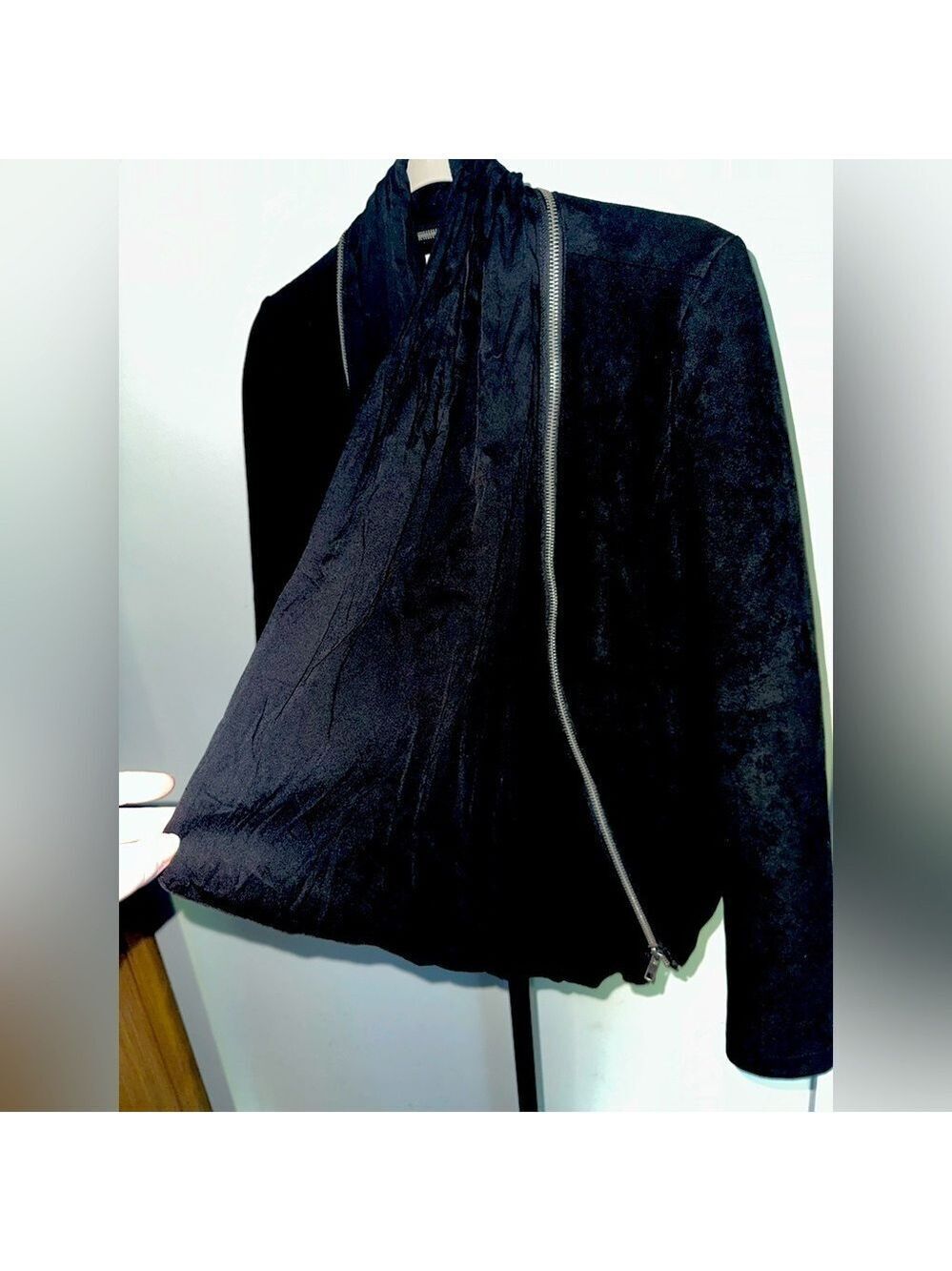 Miss Me Black Faux Suede Draped Moto Jacket
Size S NWT - Picture 8 of 13